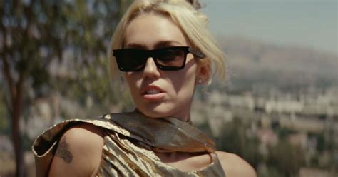 miley cyrus sunglasses flowers video